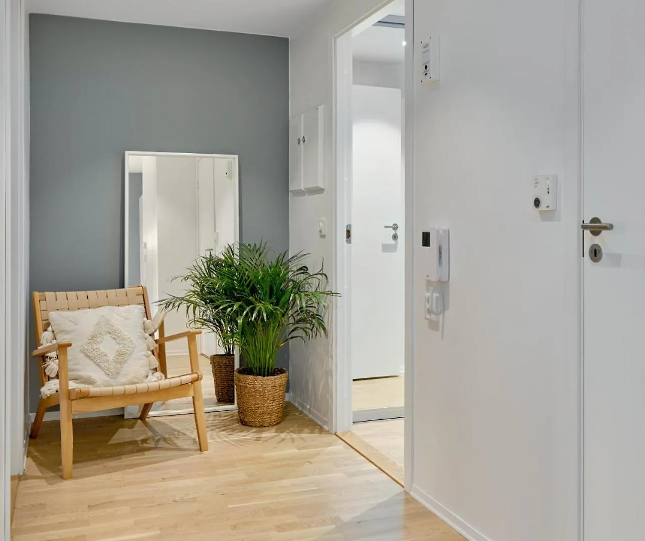 Stylish 2-Br Retreat In Heart Of Vibrant Bergen Apartman 0*,